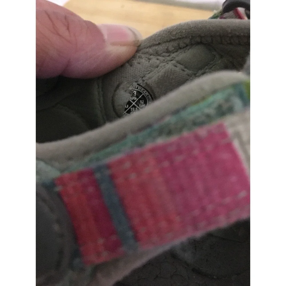 KEEN Sandals Girls Size 13C‎ Multicolored Walking Hiking A1